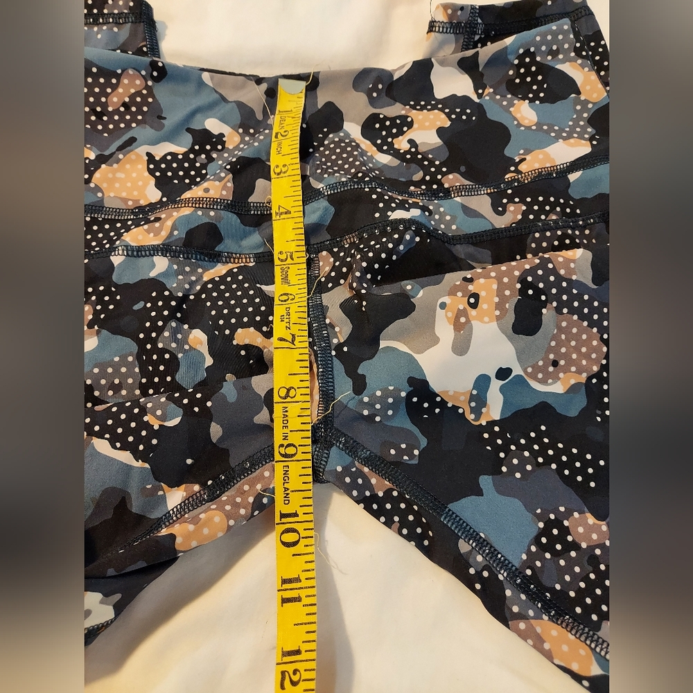 Varley Biona Tight in Blue Pink Camo - High Rise Active Leggings - Picture 5 of 8